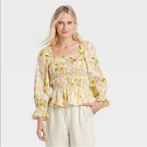 Who What Wear Women’s Floral Boho Off the Shoulder Smocked Top L boxGE